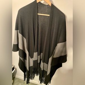 Open front poncho - one size